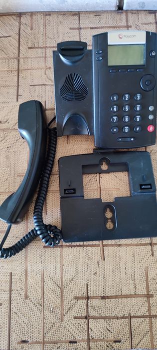 IP телефон Polycom VVX201
