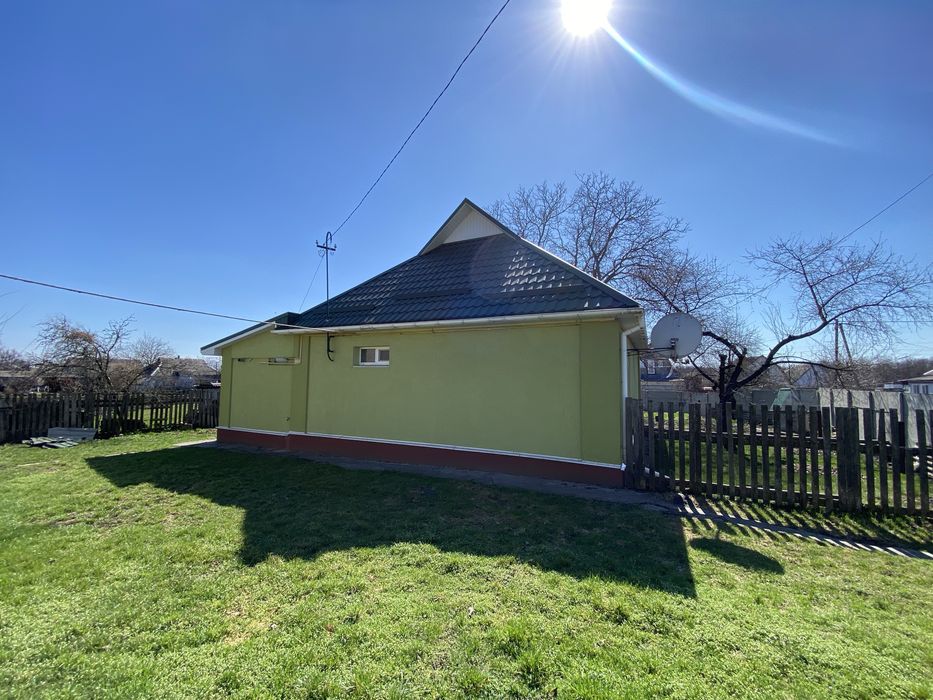 Продаж будинку зі зручностями с. Безугляки