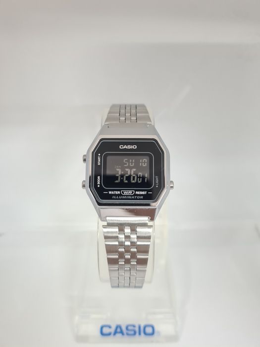 Relogio casio original novo com calendário cronómetro luz data