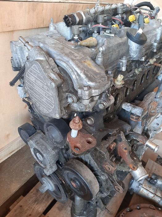 Silnik Toyota Corolla Verso 2.2 d cat