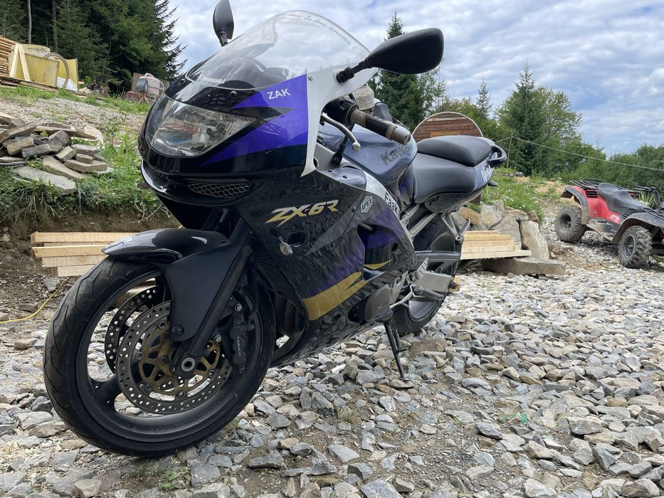 Продам кавасакі kavasaki zx-6r