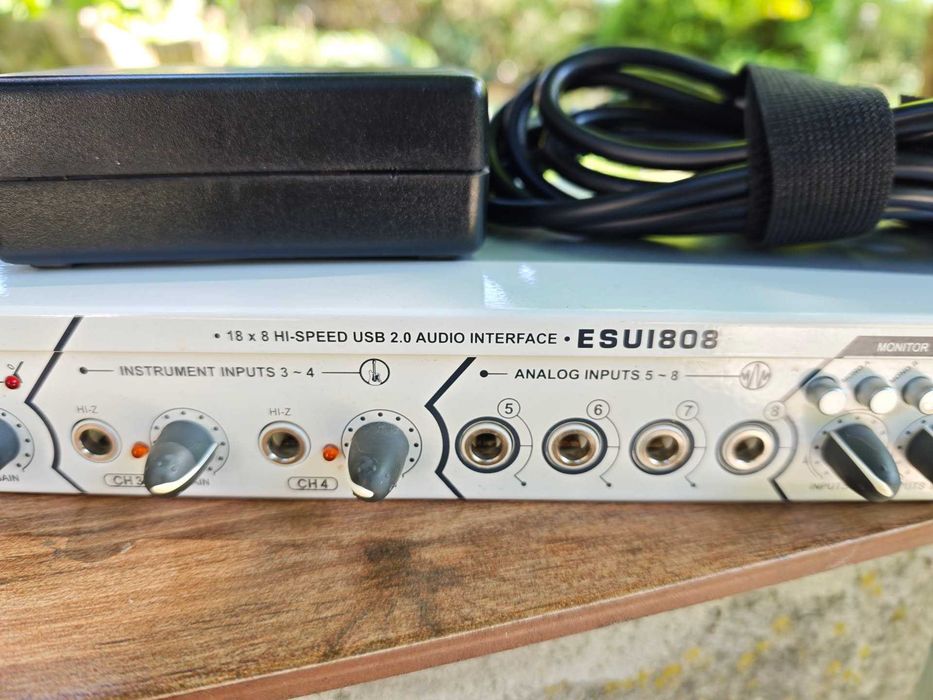 Interfejs audio ESI ESU1808 18 wejść / 8 wyjść