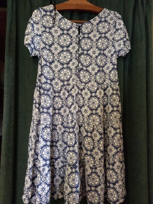 Vestidos lindos vários