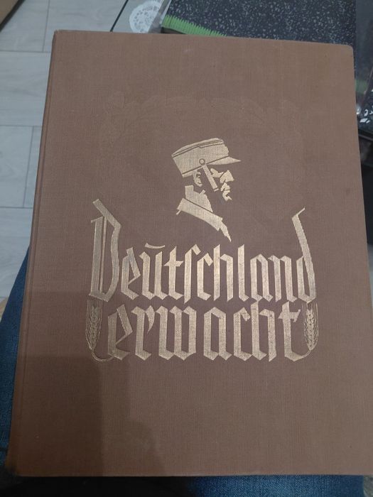Album propagandowy Deutchland erwacht