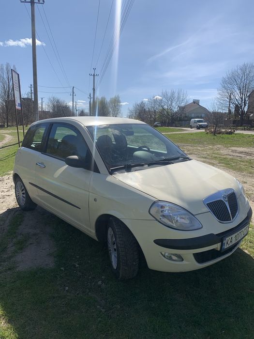 Продам автомобіль