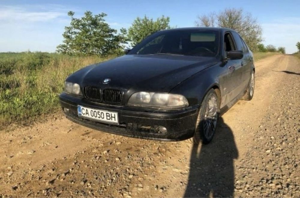 Двері в розборка BMW E39 разборка  або комплектні запчастини бмв е39