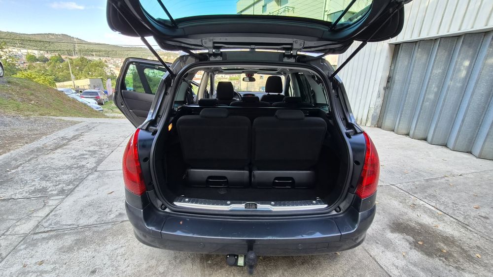 Peugeot 308 sw 1.6 HDI Exclusive 7 lugares