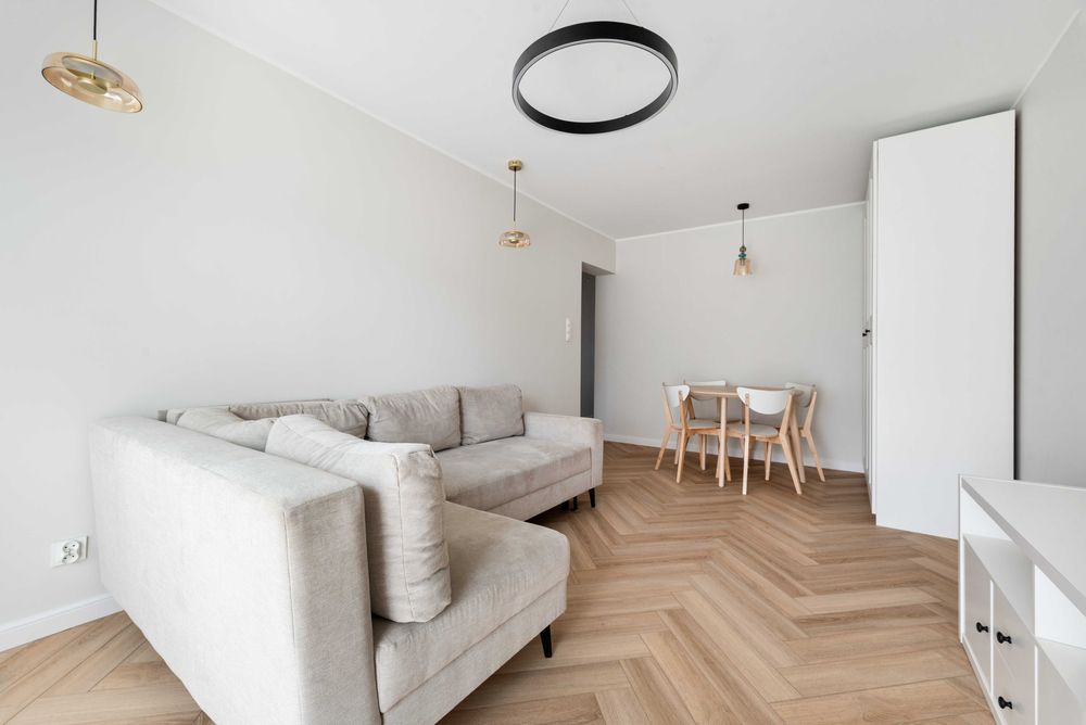 Po remoncie, 2 pokoje, Chylonia, Balkon!