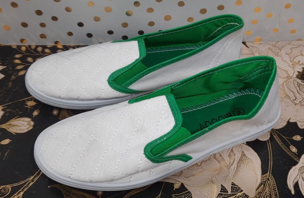 Tenisówki białe nowe 36