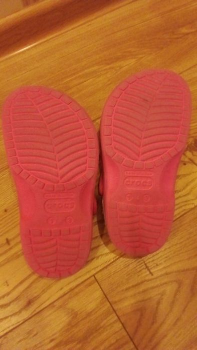 CROCS тапочки ..
