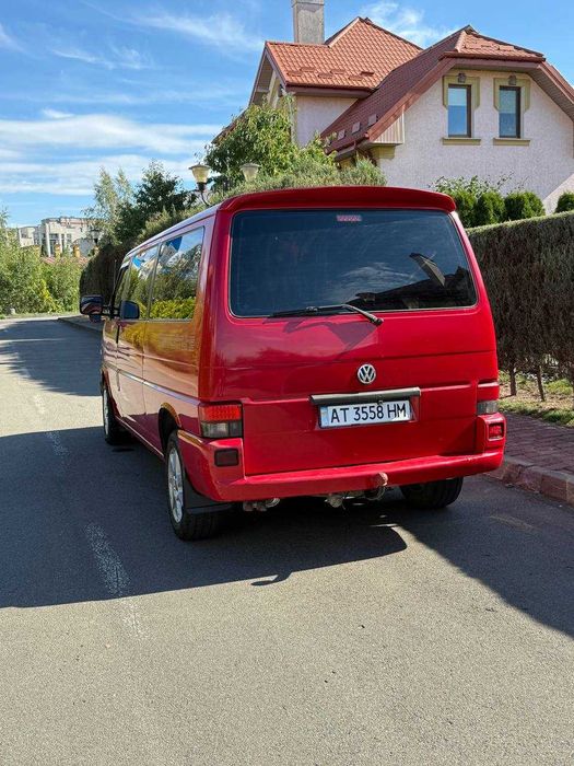 Volkswagen t4 Caravelle 2.5 tdi 75 кВт 1998