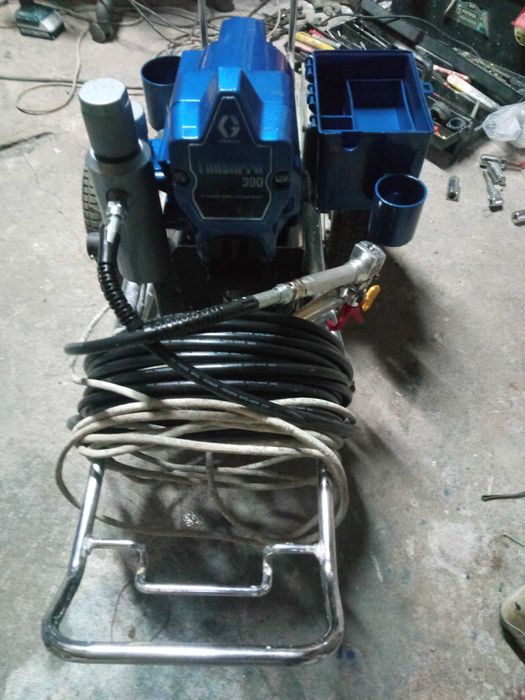 Agregat malarski Garaco Finish pro 390  z osłoną powietrza.