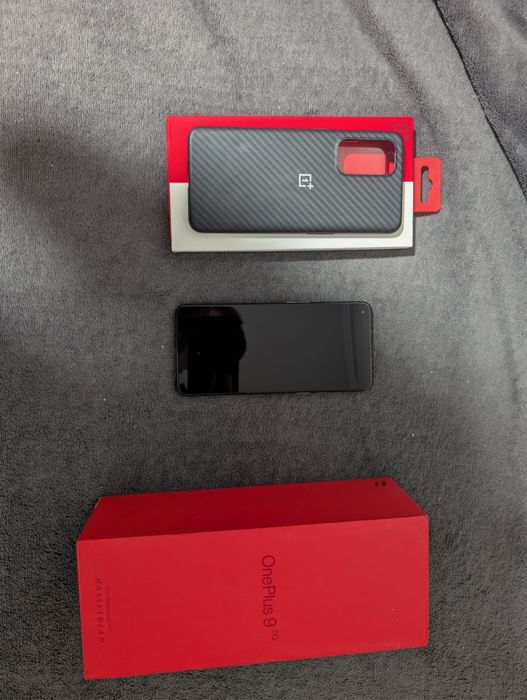 Продам OnePlus 9 5G 128GB Astral Black в хорошому стані