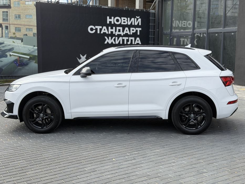 Audi Q5 2017 VIN WA1ANAFY5J2020110 фото оголошення 5 з 19