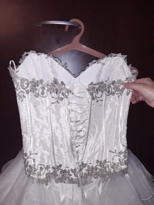 Suknia  ślubna Farage Layla