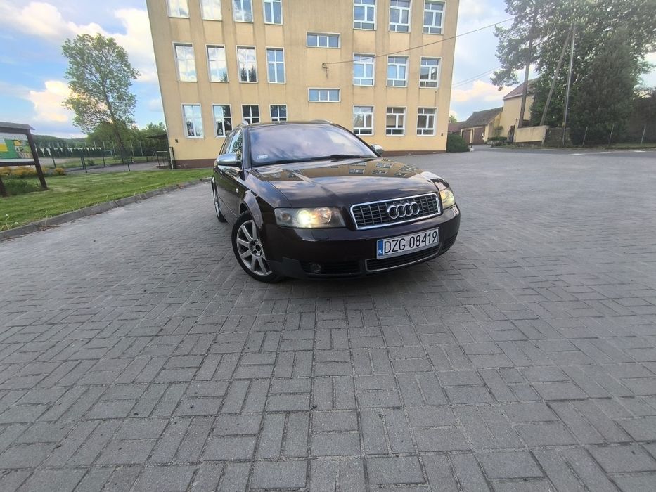 Audi A4 , 2.5 TDI quattro 180KM