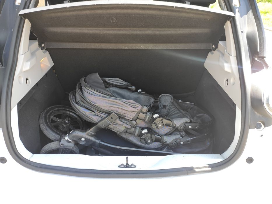 Carrinho de Bebé duplo gémeos  + 2 cadeira outo + 2  base isofix