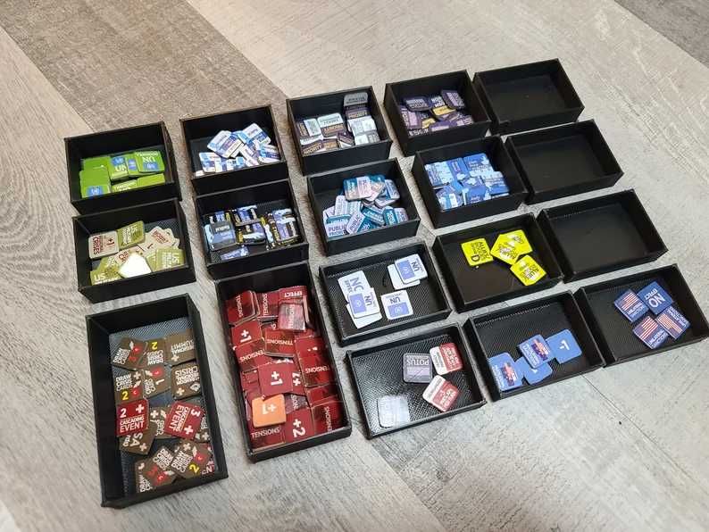 Insert organizer do gry planszowej Mr. President GMT