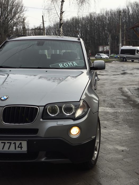 Продам BMW X3 2.0 дизель механіка