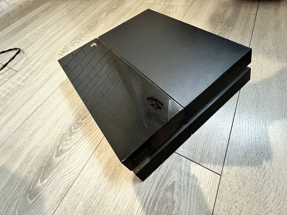 Konsola Sony Playstation 4 Ps4 + pady x2 500gb