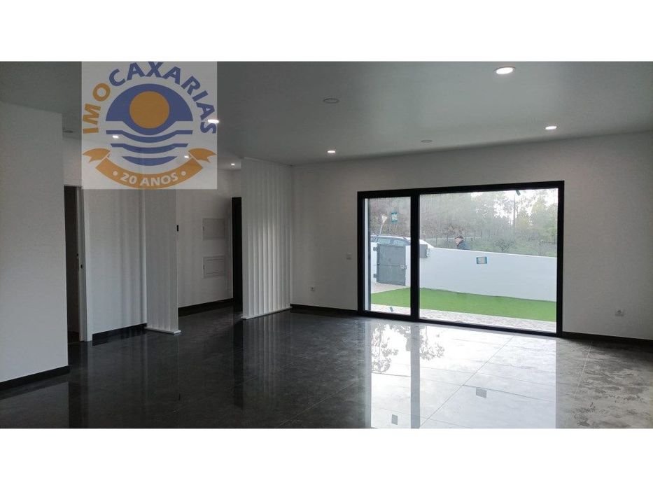 Moradia Nova T3: Design Moderno, Conforto e Eficiência