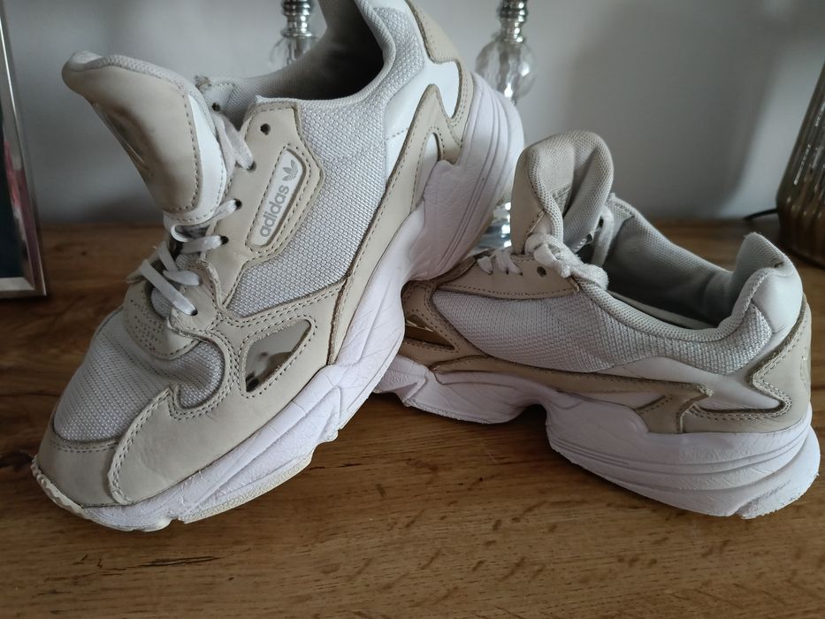 Buty adidas falcon 38