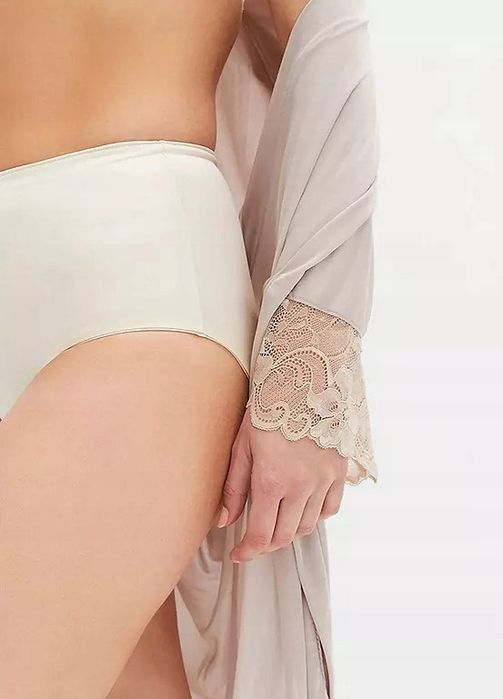 B.P.C. 2-pak majtki średnio modelujące wysoki stan ^36