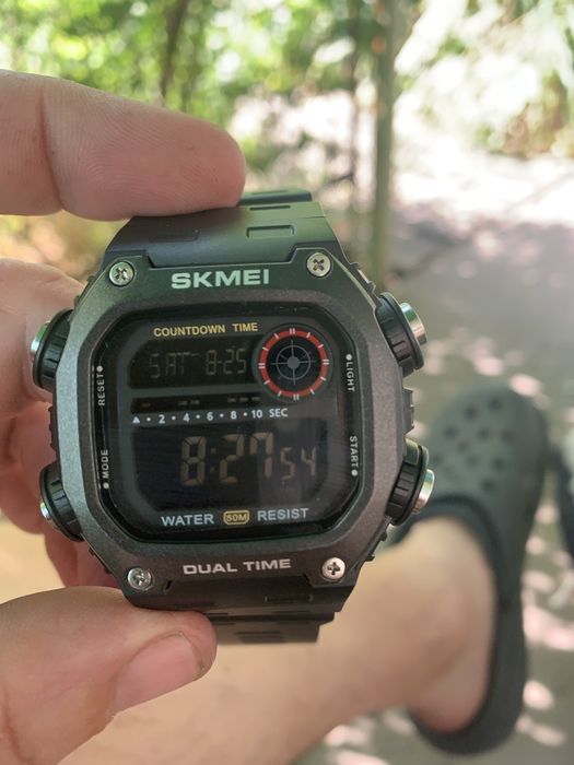 Годинник Skmei оригінал з металевою коробкою