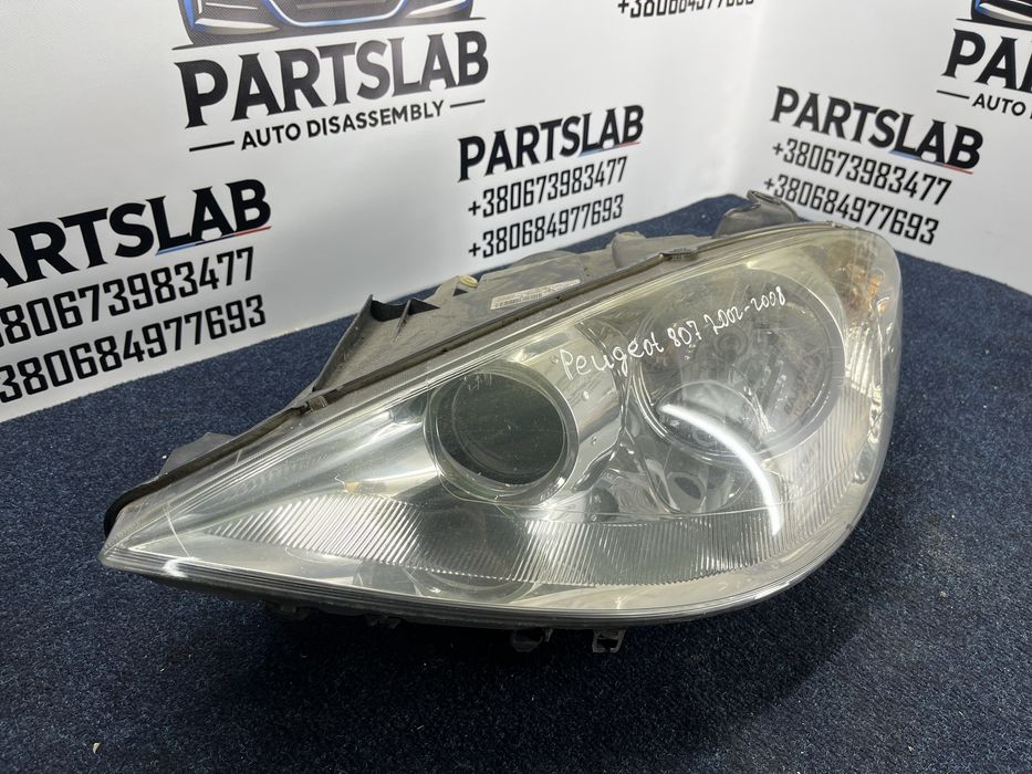 Передня ліва фара ксенон Peugeot 807 (2002-2014) Пежо 807 Xenon
