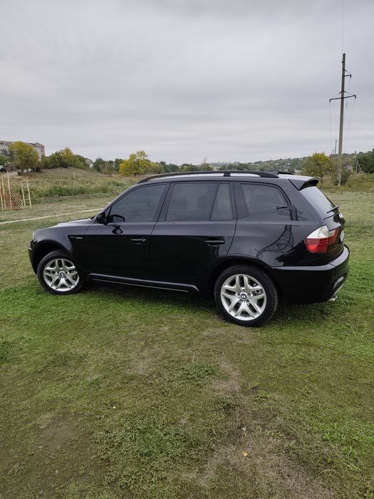 Продам BMW X3 у відмінному стані!