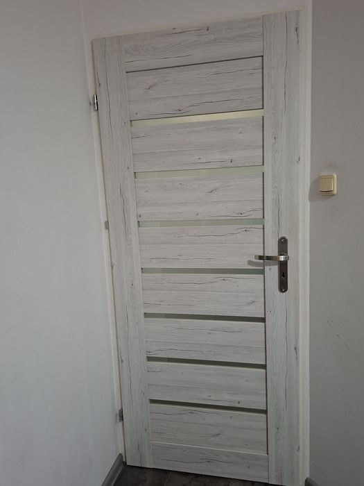 Drzwi wewnętrzne  z klamką
