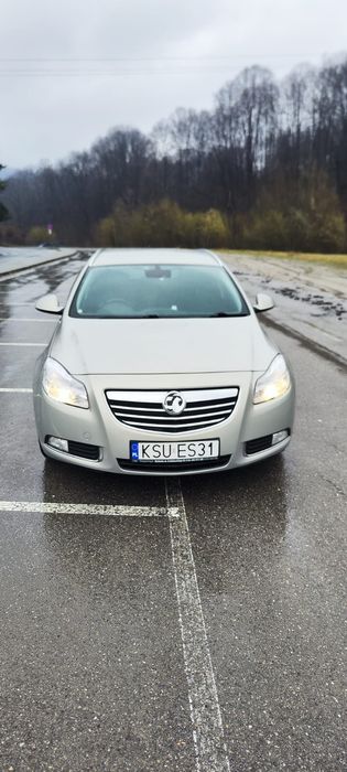 Opel     Insignia