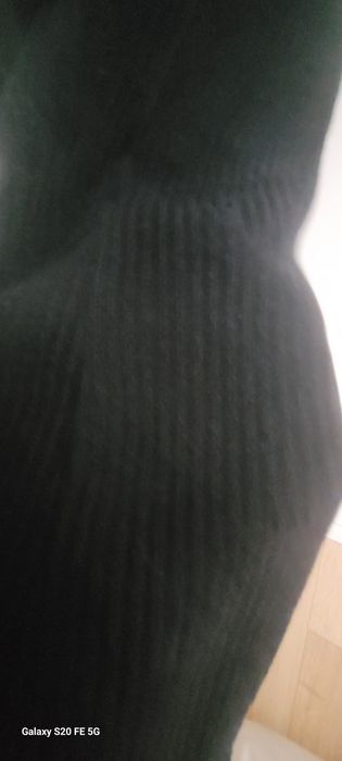Eleganckie czarne spodnie prążkowane