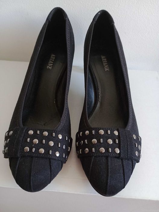 Buty damskie czółenka Ariane rozmiar 38.