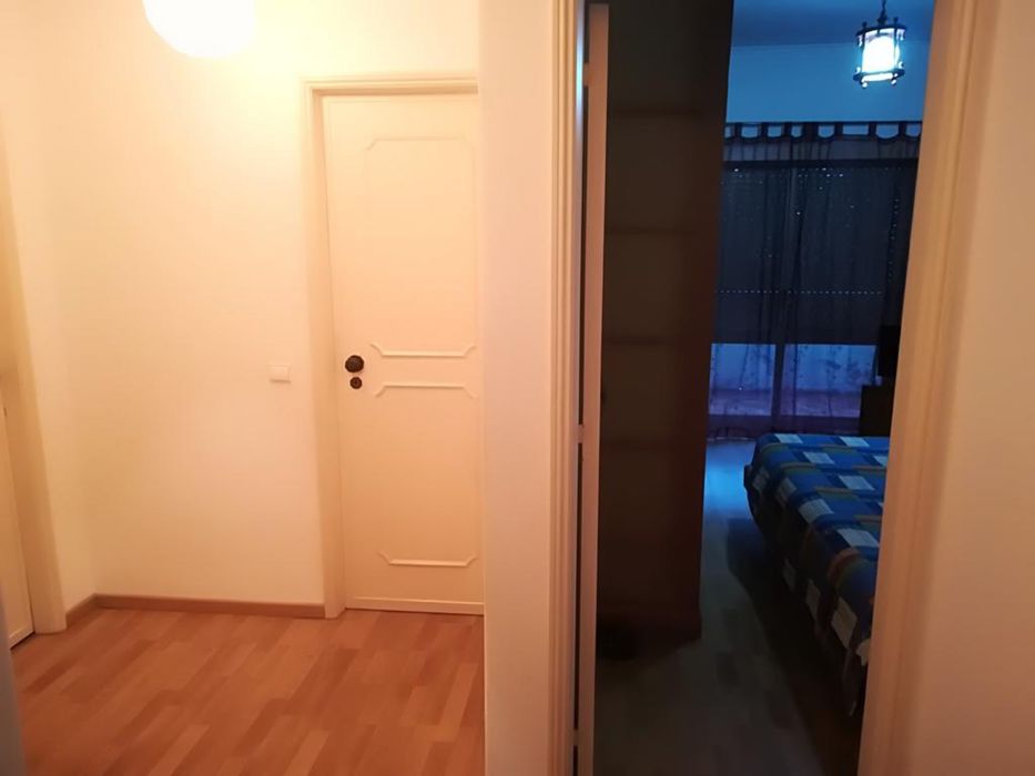 Quarto para alugar em Linda a Velha