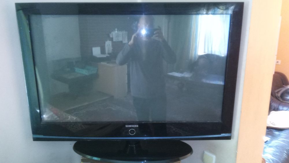 Телевізор Samsung PS42C92HR. Діагональ 42"