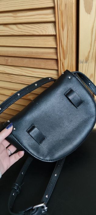 Damska Czarna Torebka Nerka 2w1 Bershka