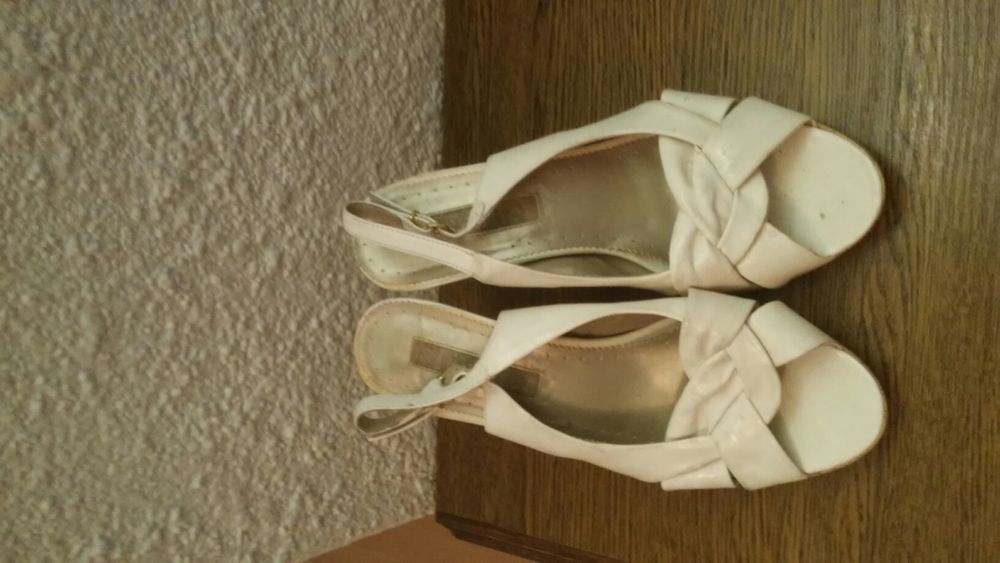 Ślubne buty rozmiar 39.