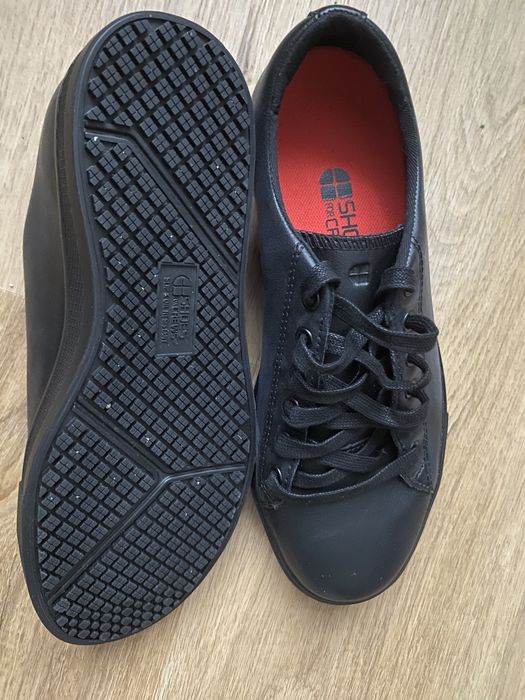 Кросівки унісекс Шкіра як НОВІ 38р24см Shoes For Crews Vietnam Black