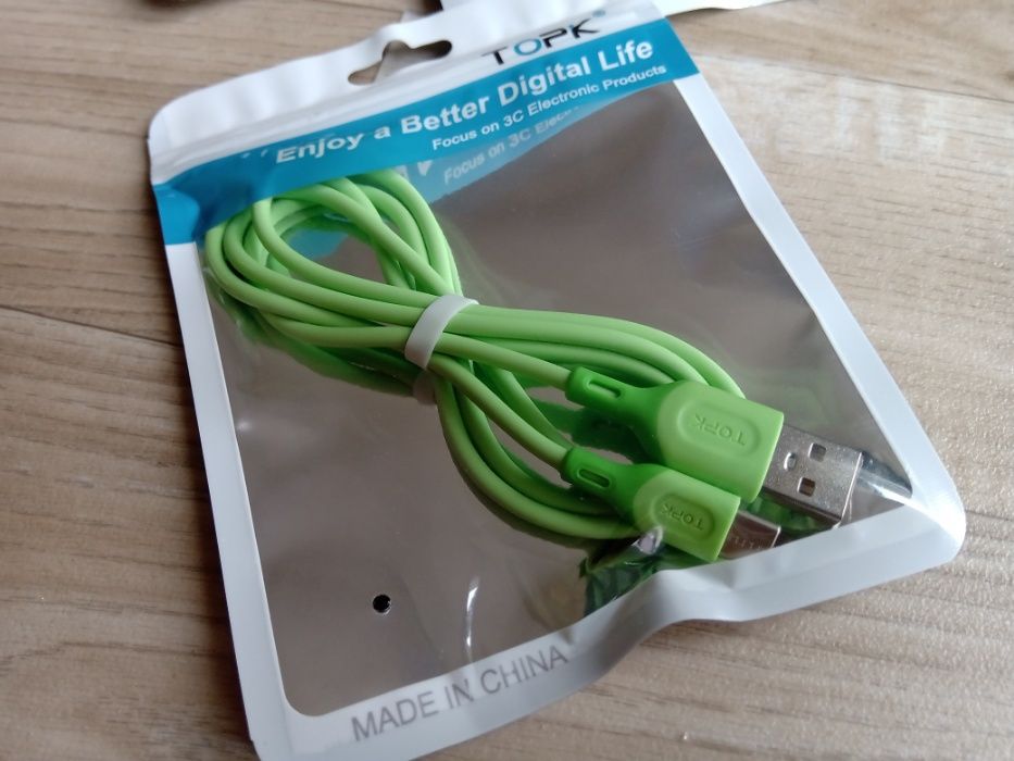 Kabel USB - C. Nowy, szybkie ładowanie. Super jakość!