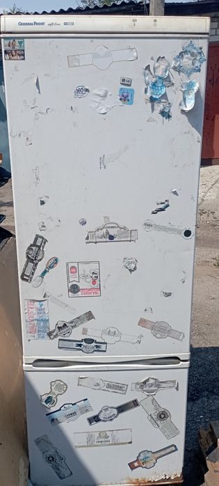 Холодильник продам