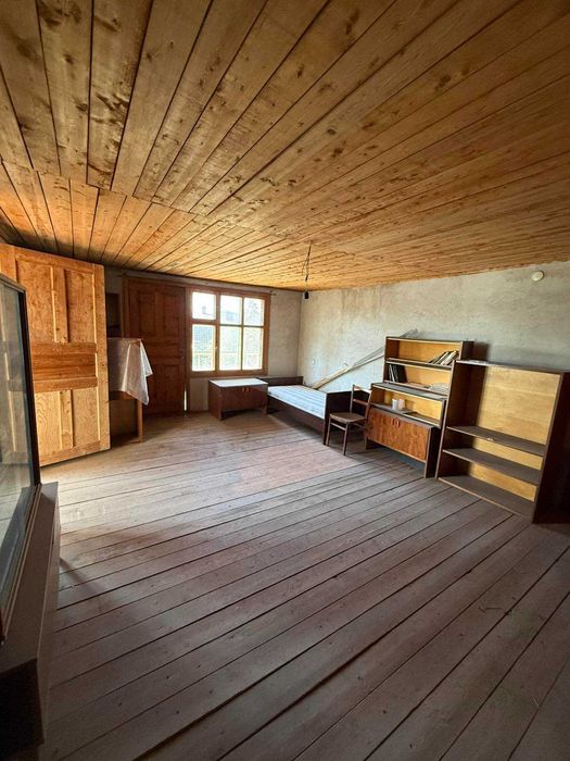 Продам будинок в тихому місці