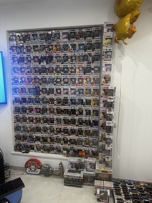 Ponad 150 figurek funko pop