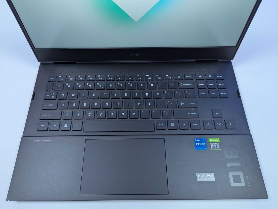 LAPTOP GAMINGOWY HP Omen 16 RTX 3050 Ti Intel Core i5-11400H 144 hz