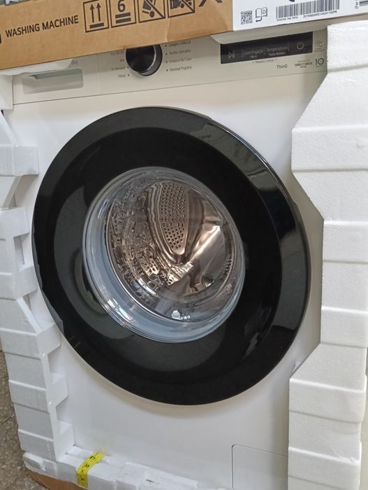 Máquina de lavar roupa LG, 8 kls, 1400 rpm, WiFi