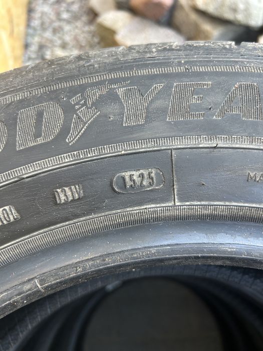 Opony goodyear 215/65r16c  8mm+ bus t5 t6 t7 r.2025