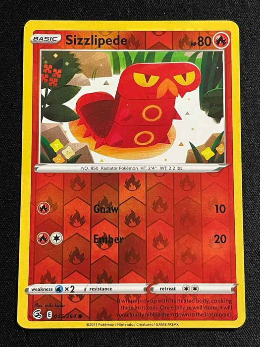 Carta Pokémon Sizzlipede 46/264 Fusion Strike