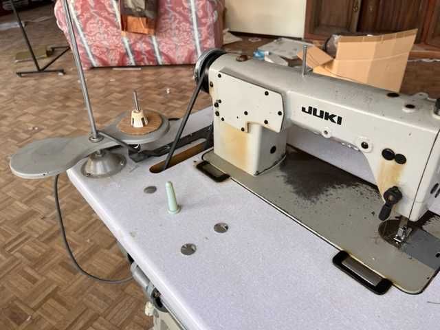 Maquina de Costura Industrial