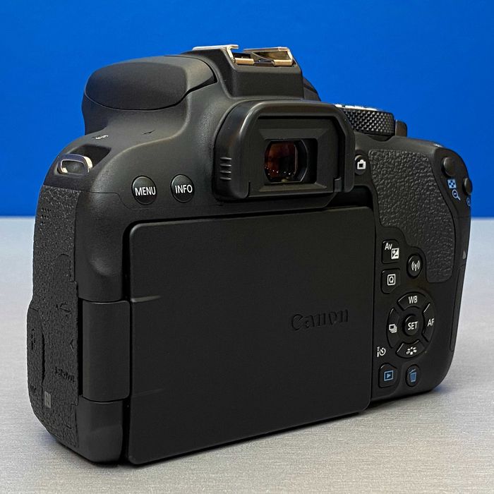 Canon EOS 800D (Corpo) - 24.2MP
