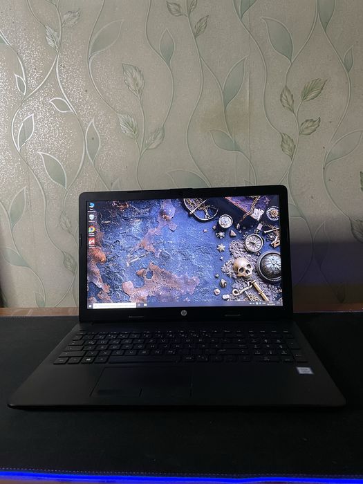 HP Laptop 15 i3-7020U / 8GB DDR4 / SSD 256GB + HDD 1TB